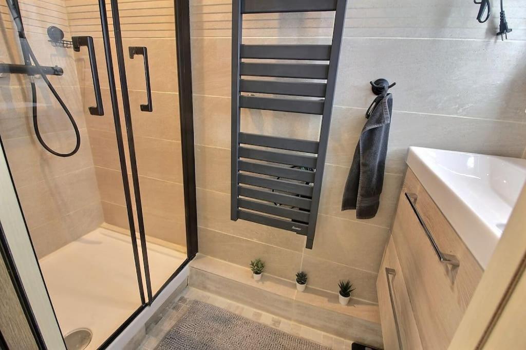 Apartmán La Demeure Des 3 Colombes Bois-Colombes Exteriér fotografie